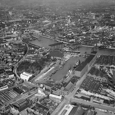 Hull Docks, Hull England, Regents Canal, Kingston Upon Hull, East Yorkshire, Church Design, Aerial Photo, River Thames, Gorgeous View