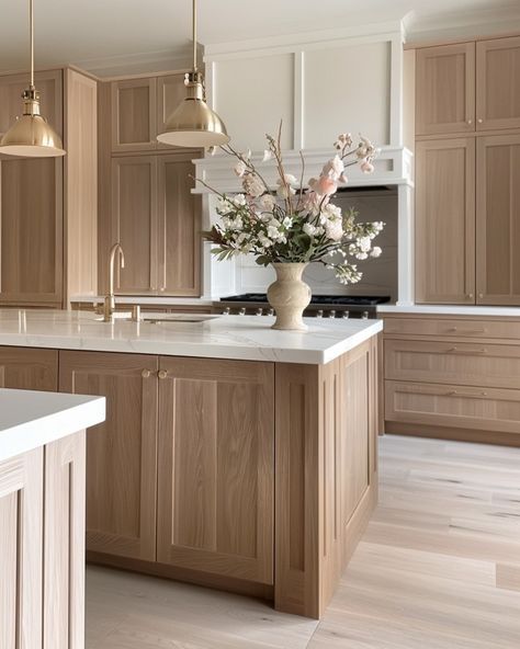 Classic meets contemporary ✨ Natural wood shaker cabinets paired with elegant white marble countertops bring warmth and timeless charm to this kitchen. The perfect blend of traditional design with a modern twist. #TimelessDesign #ShakerStyle #KitchenInspiration rendering by #unionhomedesign#MainLineDesign #MainLineArchitect #PhiladelphiaInteriorDesign #LuxuryHomes #TimelessDesign #MainLineLiving #InteriorArchitecture #CustomHomes #ModernTraditional #DesignInspiration Neutral Timeless Kitchen, Wood Neutral Kitchen, Kitchen Cabinet Natural Wood, White Oak Refrigerator Panel, Light Wood Kitchen Island, White Oak And Cream Kitchen, White And Light Oak Kitchen, White Oak Floors With Dark Cabinets, Kitchen Island Molding Ideas