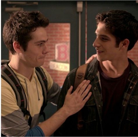 "Stiles and I both feel it -everyday, like you said we would. And It makes me think about that quote Jennifer used to start her first class. Cause when I feel it, it's like I'm looking into the heart of an immense darkness."  "So what do you do instead?"  "I look for my friends."   --  Teen Wolf Season 3a finale ♥ Teen Wolf Season 5, Scott And Stiles, Man Hug, Teen Wolf Seasons, Teen Wolf Mtv, Teen Wolf Dylan, Teen Tv, Teen Wolf Stiles, Tyler Posey