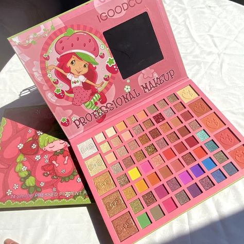 Check out this product on Alibaba App wholesale Children's Cartoon Strawberry Girl 64 Color Eyeshadow+5 Highlights+5 Blush Big Eyeshadow Palette Cute Eyeshadow Pallets, Small Forehead Hairstyles, Themed Eyeshadow Palette, Childrens Makeup, Big Eyeshadow Palette, Kawaii Eyeshadow Palette, Coquette Eyeshadow Palette, Small Forehead, Cartoon Makeup