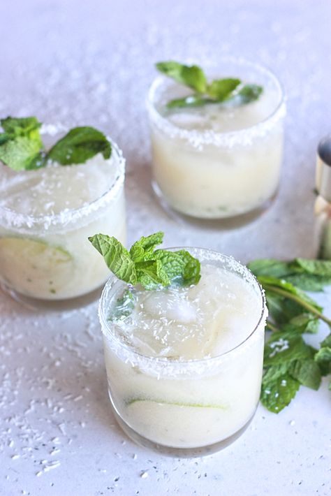 Coconut Lime Drink Recipes, Pineapple Coconut Rum Drink, Coconut Pineapple Cocktail, Coconut Milk Cocktails Alcohol, Mocktail With Coconut Milk, Rum Coconut Milk Cocktail, Coconut Milk Mocktail, Coconut Milk Cocktail Recipes, Pineapple Coconut Mojito