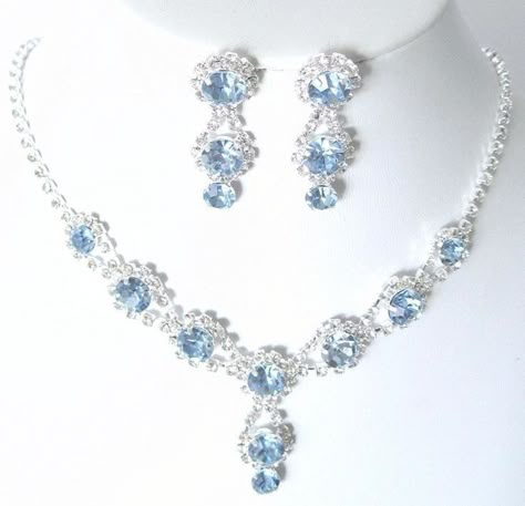 Blue Jewelry Set, Inexpensive Jewelry, Blue Crystal Necklace, Antique Jewellery Designs, Jewelry Set Design, Fancy Jewellery, Expensive Jewelry, Cheap Jewelry, Best Jewelry