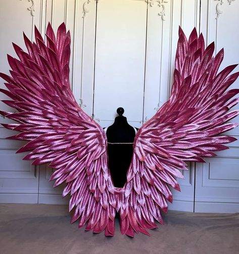 Pink Wings, Angel Wings, Victoria's Secret Wings, Photoshoot, Cosplay, Party. 150x150cm 60x60inch - Etsy How To Make Victoria Secret Wings, Victoria's Secret Wings, Pink Wings Angel, Angel Outfit Ideas, Wings Photoshoot, Wings Victoria Secret, Curly Hair Sew In, Victoria Secret Wings, Victoria Secret Angel Wings