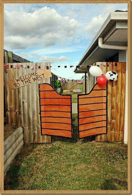 Outdoor Cowgirl Birthday Party, Country Western Party Decorations Diy, Diy Western Birthday Decorations, Diy Saloon Doors How To Make, Western Theme Decorations Diy, Diy Rodeo Birthday Decor, Cardboard Saloon Doors, Western Theme Party Decorating Ideas Diy, Diy Rodeo Decor