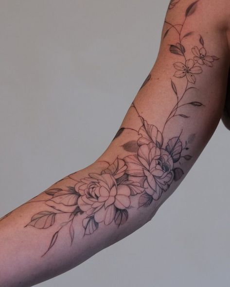 22 Graceful And Elegant Tattoos Perfect For Your Next Stylish Ink Elegant Tattoos, Tattoos