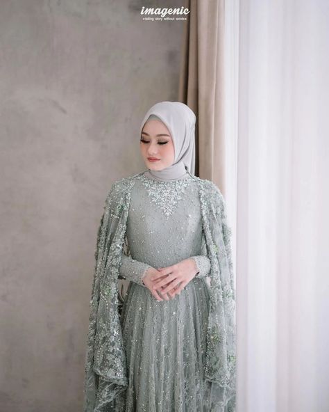 Dress Brokat Modern, Dress Muslim Modern, Braidsmaid Dresses, Baju Kahwin, Fesyen Islam, Kebaya Modern Dress, Hijab Dress Party, Muslimah Wedding Dress, Hijab Wedding Dresses