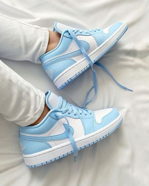 Air Jordan 1 Low Ice Blue, Jordan 1 Ice Blue, Blue Jordan 1 Low, Jordan 1 Low Ice Blue, Cute Jordans, Nike Shoes Women Fashion, Shoe Storage Ideas, Shoes Air Force, Horsebit Loafers