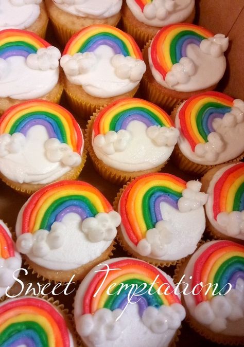 Chocolate Rainbow Cupcakes, Rainbow Theme Cupcakes Ideas, Cupcakes With Rainbows On Top, Diy Rainbow Cupcakes, Rainbow Party Cupcakes, Rainbow Themed Cupcakes, Pride Cupcakes Ideas, Rainbow Frosting Cupcakes, Rainbow Cupcakes Ideas