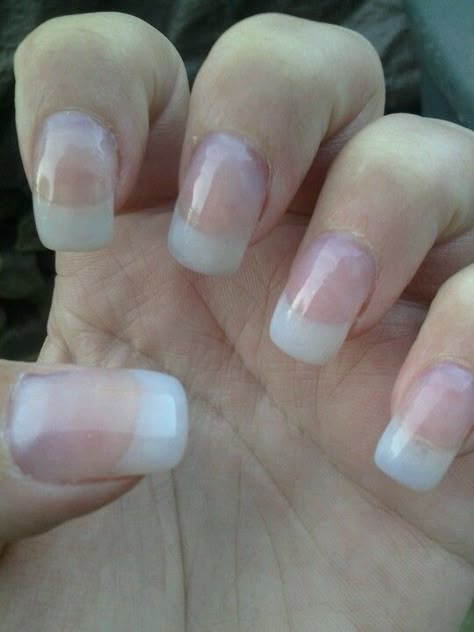 all time favorite- American French manicure so clean and so fresh n not too loud:) 90s French Manicure, American French Manicure, French Manicure Diy, American Manicure Nails, Natural French Manicure, Narnia Wardrobe, American Manicure, Pink French Manicure, Sheer Nails