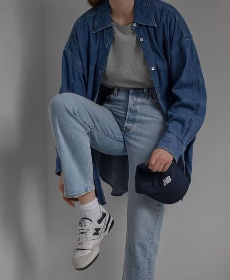 Kemeja Denim, Skirt Trends, Style Hijab, Casual Day Outfits, Fashion Mistakes, Mode Inspiration, Casual Style Outfits, Looks Vintage, Minimal Fashion