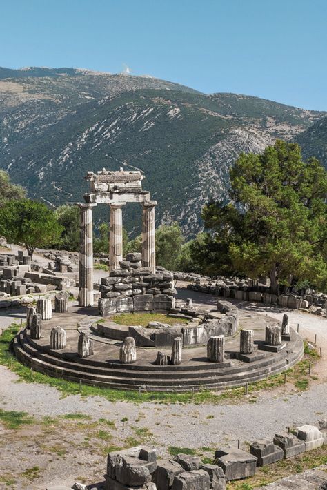 Ancient Greece Ruins, Ancient Greek Ruins, Greek Ruins Aesthetic, Ancient Ruins Aesthetic, Ancient Greece Aesthetic Architecture, Thebes Greece, Greece Delphi, Greece Ruins, Ancient Greece Architecture