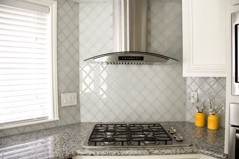 White Glass Arabesque Tile Backsplash - Contemporary - Kitchen - Houston - by Elnaz Irby Design | Houzz Glass Arabesque Backsplash, Glass Arabesque Tile, Arabesque Tile Backsplash, Arabesque Backsplash, Farmers Sink, Warm Wood Flooring, Arabesque Tile, Kitchen Photos, White Tiles