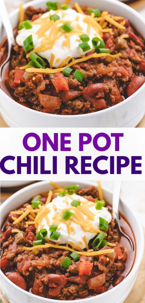 Easy stove top chili recipe in a bowl, topped with a dollop of sour cream, shredded cheddar cheese, and chopped green onions, featuring a blend of ground beef, kidney beans, and spices like cumin and smoked paprika for a delicious, warming meal. Chili Recipe Without Kidney Beans, Stove Top Chili Recipe Easy, Plain Chili Recipe, Easy Chilli Recipe Stovetop, Chili Stove Top Recipe, Beef Chili Recipe Stovetop, Easy Chili Recipe Stovetop, Mccormick Chili Recipe, Stove Top Chili Recipe