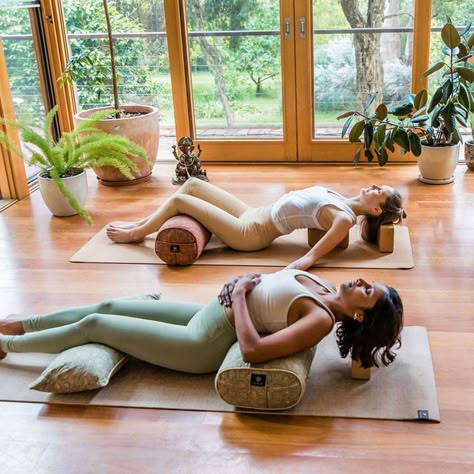 6 Creative Ways to Use Your Yoga Bolster – Calm Buddhi Restorative Yin Yoga, Restorative Yoga Sequence, Somatic Yoga, Yoga Education, Yin Yoga Sequence, Yin Yoga Poses, Somatic Healing, Restorative Yoga Poses, Yoga Teaching