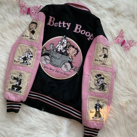 Look what I just found on Depop 🙌 https://depop.app.link/YkS6FXznZcb Betty Boop Jacket, Black Betty Boop, Black Betty, Baggy Pants, Swaggy Outfits, Really Cute Outfits, Teenage Fashion Outfits, 로고 디자인, Lookbook Outfits