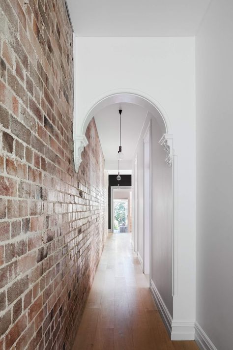 D House by Marston Architects | est living South Facing House, Cafe Idea, Hallway Designs, Entry Hallway, Brick Walls, Split Level, Timber Flooring, House Goals, Exposed Brick