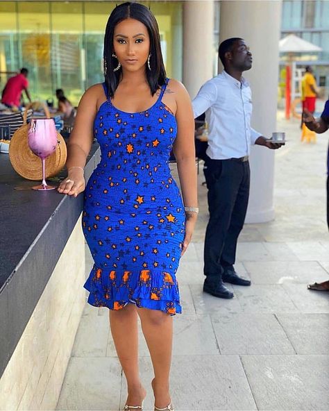 Ankara Trending Style African Print Shirt, Ankara Short Gown Styles, Ankara Dress Styles, Best African Dresses, Short African Dresses, African Fashion Skirts, Ankara Gown Styles, Afrikaanse Mode, African Fashion Ankara