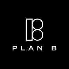 Plan B logo. Plan B is a skateboard brand that makes decks and attire. They sponsor some of the world's best skaters, and the way the way the logo looks is exactly what they are - professional. The reason why I like it is because it has a nice, smooth feel to it. Old Skateboard, Plan B Skateboards, Skateboard Brands, Skateboarding Art, Branding Small Business, Sk8 Board, Hypebeast Iphone Wallpaper, Logo Identity Design, Skateboard Logo