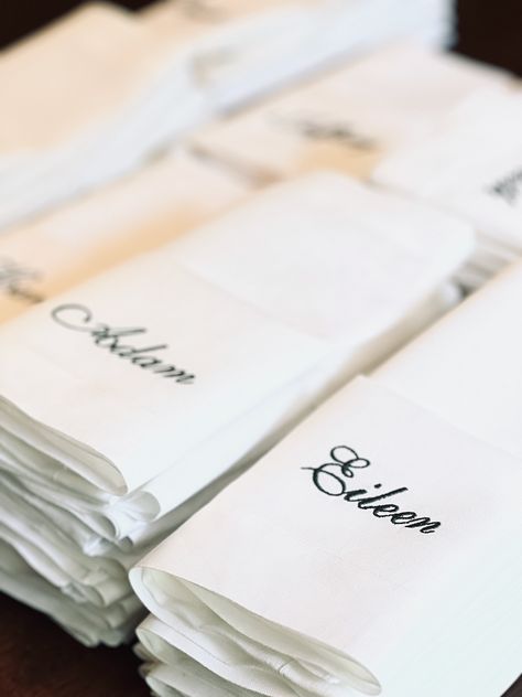 Personalized Wedding Party Name Cloth Napkins - Eleanor Set of 4 embroidered napkins (Need more? Please let us know!) No need for place cards with these personalized napkins! Other fonts available in wedding section. Napkins measure 20"x20" Machine embroidered Machine washable Embroidered Name Napkins Wedding, Wedding Embroidered Napkins, Napkin Wedding Ideas, Embroidered Napkins Wedding, Embroidered Machine, Halloween Napkins, Random Products, Easter Napkins, Wedding Name Cards