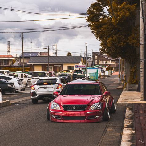 Toyota Crown Athlete by Nevin Rochester Bin Nelson Toyota Crown Modified, Toyota Crown Athlete, Drift Build, Crown Toyota, Crown Athlete, Crown Car, Toyota Celsior, Car Community, Car Sticker Design