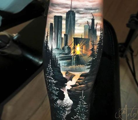 New York tattoo by Arlo Tattoos | Post 21202 Arlo Tattoo, Best 3d Tattoos, Skyline Tattoo, Famous Tattoo Artists, New York Tattoo, Nyc Tattoo, Kunst Tattoos, Tattoo Trend, City Tattoo