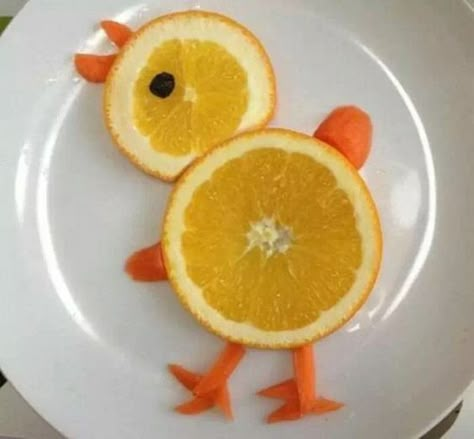 Fruit Recipes For Kids, Decorações Com Comidas, Food Art For Kids, Amazing Food Decoration, Cute Snacks, Easy Food Art, Fun Snacks For Kids, Think Food, Fun Kids Food