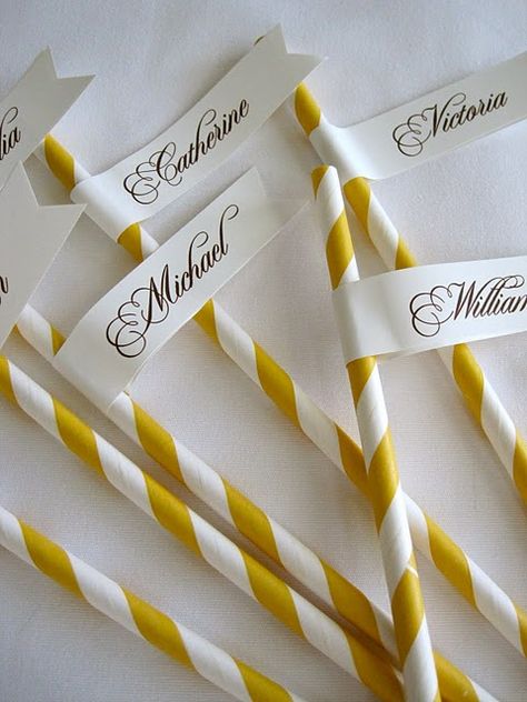 Name tags on paper drinking straws, cool idea and easy to do. $1.15 for 12 pieces, buy more to get discounts! #wedding #ideas Stick Candy, Glen Echo, Drink Tags, Baby Gender Reveal Party, Mad Hatter Tea, Mad Hatter Tea Party, Baby Gender Reveal, Yellow Wedding, Wedding Parties