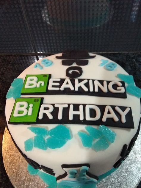 Breaking Bad Recipes, Breaking Bad Cake Ideas, Breaking Bad Gift Ideas, Breaking Bad Cake, Breaking Bad Gifts, Breaking Bad Birthday, Bad Cake, Bad Birthday, Breaking Bad Party