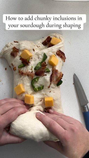 Amanda Hansen | Sourdough for Beginners on Instagram: "Bacon makes everything better, am I right? (Sorry vegan friends 😅). This loaf was delicious! Sorry, I didn’t get a crumb shot because this was for my families early Thanksgiving and my dad took the loaf home. 😂 What are some of your favorite flavor combos you’ve made? Drop them below or tag me in stories.👇🏻😘 I would love to share your creations! . . . #sourdoughdough #sourdoughinclusions #jalapenocheddarsourdough #sourdoughforbeginners #sourdoughmentor #sourdoughschool #sourdough #sourdoughbread #sourdoughbaking #sourdoughlibrarian #sourdoughstarter" Bacon Sourdough Bread, Jalapeño Bacon Cheddar Sourdough, Meals That Go With Sourdough Bread, Sourdough Vegan Recipes, Bacon Cheddar Sourdough Bread, Sourdough Loaf Inclusions, Sourdough Lady Fingers, What To Make With Sourdough Bread, Sourdough Appetizer Recipes