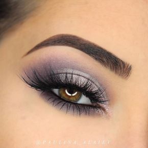 eyes Grey Smokey Eye, Eye Make Up Videos, Grey Eye Makeup, Purple Makeup, Emily Rose, Concealer Makeup, Makijaż Smokey Eye, Purple Eyeshadow, Colored Eyeliner