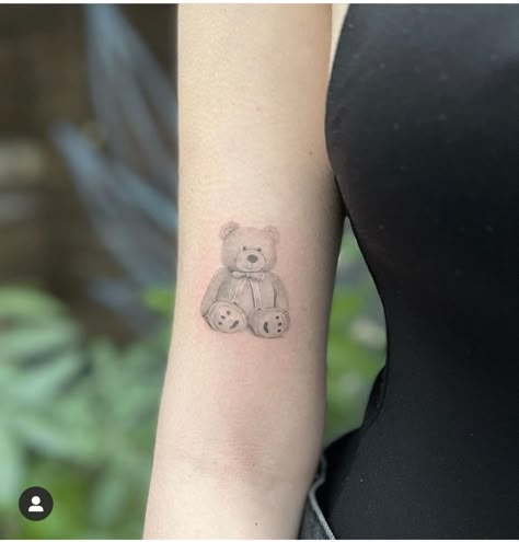 Stuffed Animal Tattoo, Piglet Tattoo, Teddy Bear Tattoo, Tiny Tats, Bear Tattoos, Bow Tattoo, Petite Tattoos, Bear Tattoo, Floral Tattoo Design