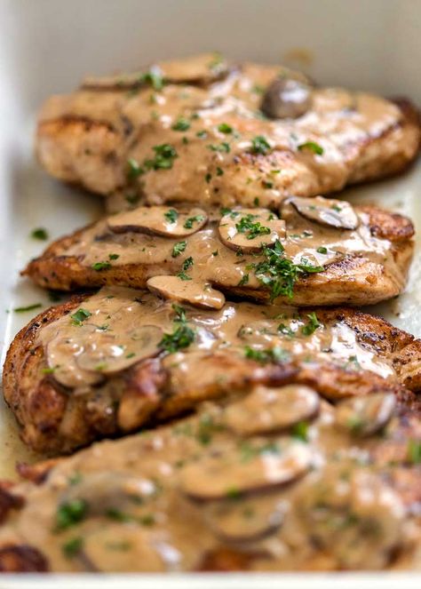 Madeira Recipes, Chicken Madiera, Pan Cooked Chicken, Cream Pan, Chicken Madeira, Chicken Parts, Madeira Sauce, Sautéed Chicken, Chicken Receipes