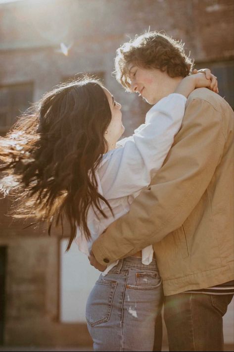 Happy couples 🤍 International Relations Student, Glowing Person, Couples Affection, Happy Poses, Happy Girlfriend, Jawaharlal Nehru University, Jawaharlal Nehru, Pics Poses, Couples Pics