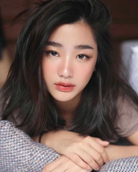 Ton Tawan, Bare Face, Glowy Makeup, Asian Hair, Without Makeup, Makeup Techniques, Gorgeous Makeup, Pretty Makeup, Cute Makeup