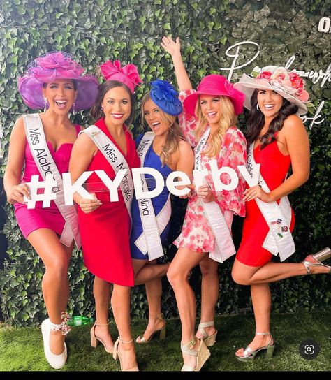 Semi Ideas, Derby Gala, Kentucky Derby Theme, Kentucky Derby Attire, Kentucky Derby Dress, Derby Attire, Ky Derby, Derby Outfits, Derby Dress