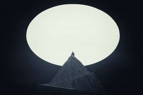 Kanye West – Yeezus | Es Devlin Es Devlin, Yeezus Tour, Visual Lighting, Kanye West Yeezus, Stage Designer, Set Design Theatre, Stage Set Design, Theatre Design, Set Designs