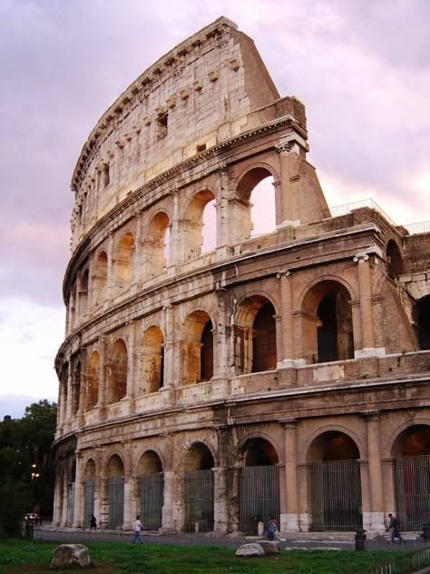 Coliseum, Rome Rome Colloseum, Italy Culture, The Colosseum, Italy Aesthetic, Visit Italy, Ancient Rome, Rome Italy, Good Vibes Only, Roman Empire