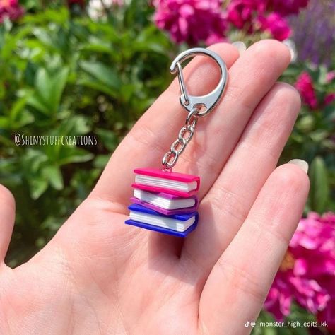 Subtle Bi Pride Aesthetic, Bi Stuff, Friendship Keychains, Book Keychain, Lgbtq Flag, Bisexual Pride Flag, Teacher Book, Book Lover Gifts, Stacked Books