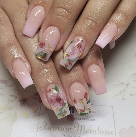 Milk Bath Nails With Flowers, Floral Milk Bath Nails, Milk Nails With Flowers, Natural Floral Nails, Nails With Real Flowers Inside, Milk Flower Nails, Milky White Flower Nails, Milk Bath Flower Nails, Milk Bath Nails Flowers