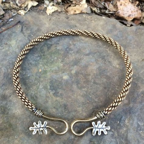 Celtic Torc, Viking Dragon, Ancient Celts, Celtic Heritage, Neck Ring, Celtic Culture, Silver Oak, Celtic Mythology, Celtic Style