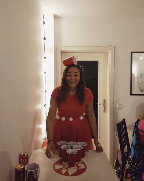 Beer Costume Diy, Beer Pong Costume, Beer Costume, Beer Pong, Low Budget, Diy Costumes, Halloween Costumes, Budgeting, Beer