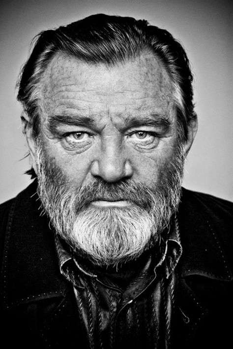 Brendan Gleeson - Love, love, love this man. Brendan Gleeson, Photo Star, Irish Actors, Celebrity Portraits, Irish Men, Black And White Portraits, Male Portrait, British Actors, Interesting Faces