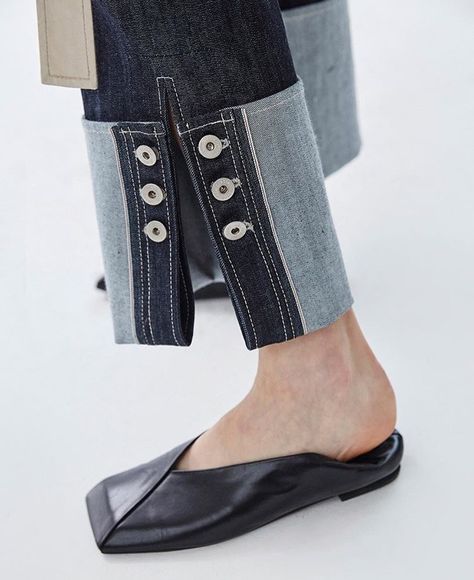 || Jeans Recycling, Denim Inspiration, Clothing Details, Denim Details, 가을 패션, Shibori, Denim Jean, Fashion Details, Jeans Shorts