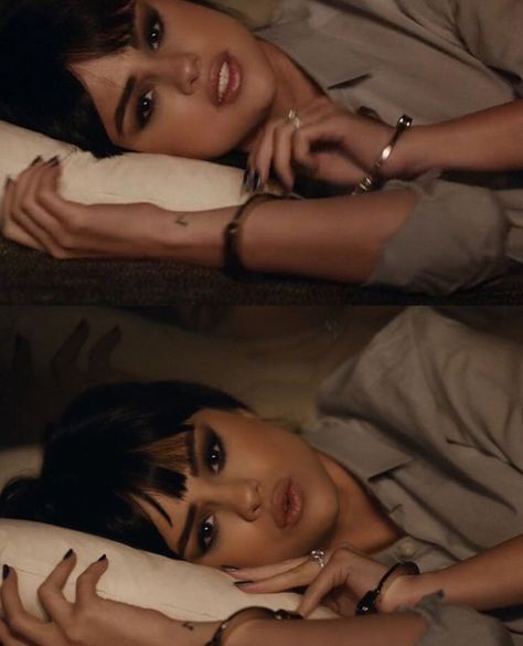 Selena Gomez - Hands to Myself, Music Video Selena Gomez Hands To Myself, Selena Gomez Music Videos, Selena Gomez Makeup, Selena Gomez Music, Dance Makeup, Hands To Myself, Selena G, Selena Gomez, How To Look Pretty