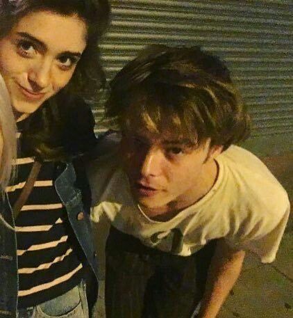 Apple Editing, Charlie And Natalia, Nancy And Jonathan, Stranger Things Videos, Jonathan And Nancy, Jonathan Byers, Stranger Things 3, Stranger Things Kids, Pretty Aesthetic