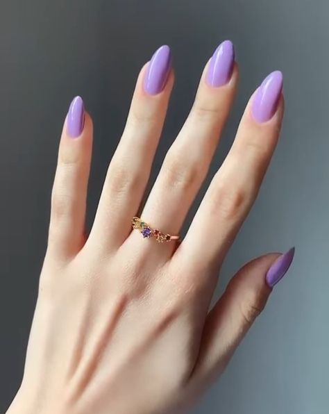 Pale Purple Nails Acrylic, Pale Purple Nails, Purple Nails Acrylic, Gel Toe Nails, Purple Acrylic Nails, Gel Toes, Purple Acrylic, Nails 2022, Casual Nails