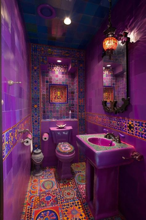 Colorful Small Bathroom, Modern Powder Room Design, Red Bathroom Accessories, Tiny Powder Room, Modern Powder Room, Powder Room Ideas, Dream House Aesthetic, Best Powder, House Essentials