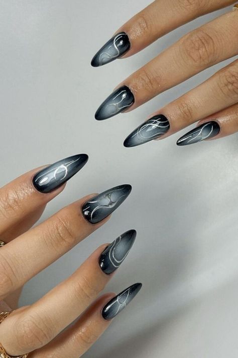 When you want to combine lots of elements in your manicure but you’re not fond of maximalist designs, stick to a monochrome color palette. Case in point, this contrasting aura nails design topped with dramatic nail art that doesn’t look busy.//photocredit:@traciethetech Aura Nail Designs, Aura Nail, Classy Nail Art, Aura Nails, Cute Pink Nails, Airbrush Nails, Summer Acrylic Nails, Color Gradient, Orange Nails