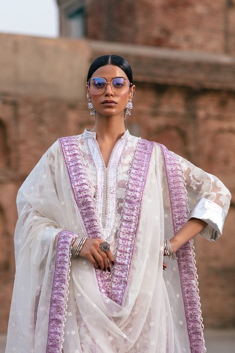 Adira - Maansi SS Edit 24 - NILOFER SHAHID Nilofer Shahid, Silk Thread Embroidery, Organza Shirt, Embroidered Border, Eid Collection, Organza Dupatta, Thread Embroidery, Kurta Set, Silk Thread