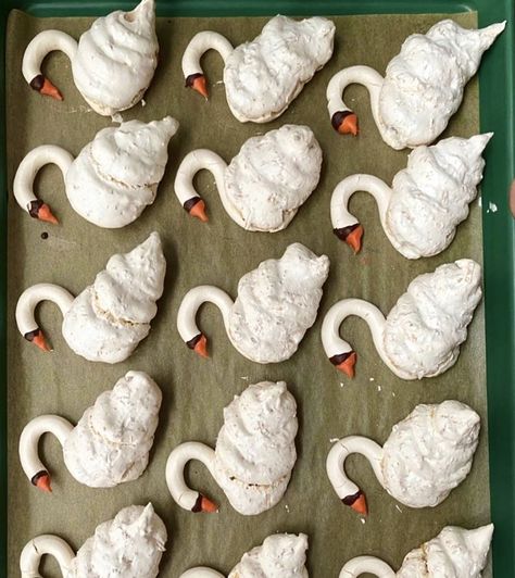 Swan Meringues, Dessert Styling, Swan Aesthetic, Dessert Inspiration, Seven Swans, Great Jones, Festive Dinner, Cake Making, Birds Nest